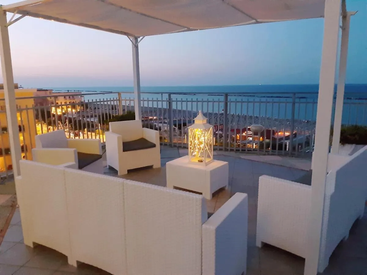 Hotel Embassy Cesenatico