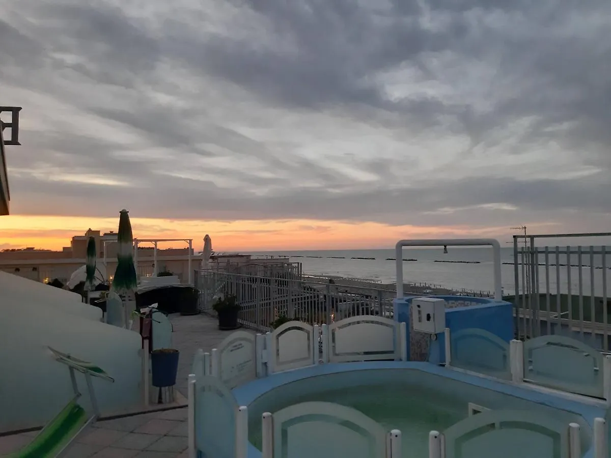 Hotel Embassy Cesenatico İtalya