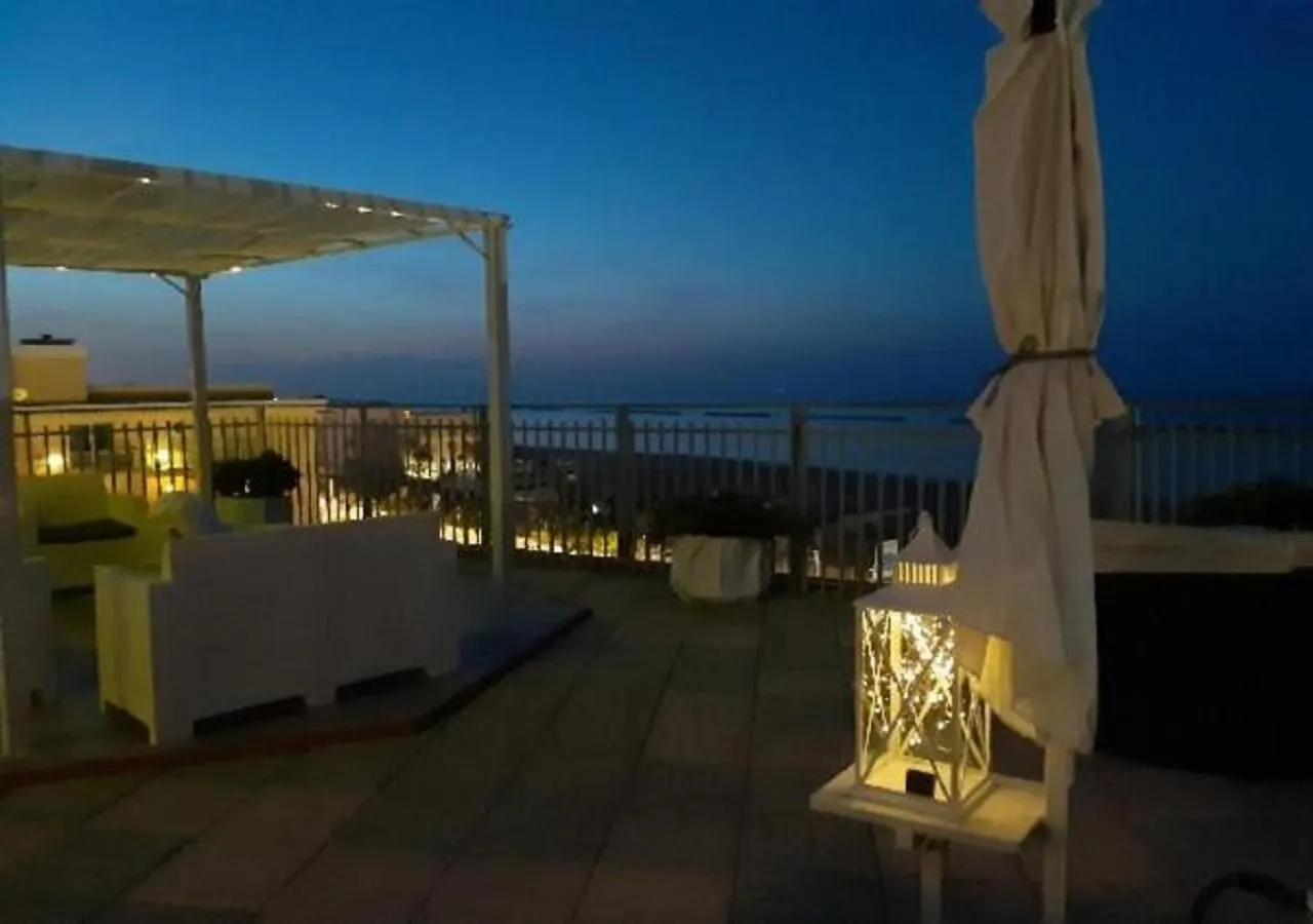 Hotel Embassy Cesenatico