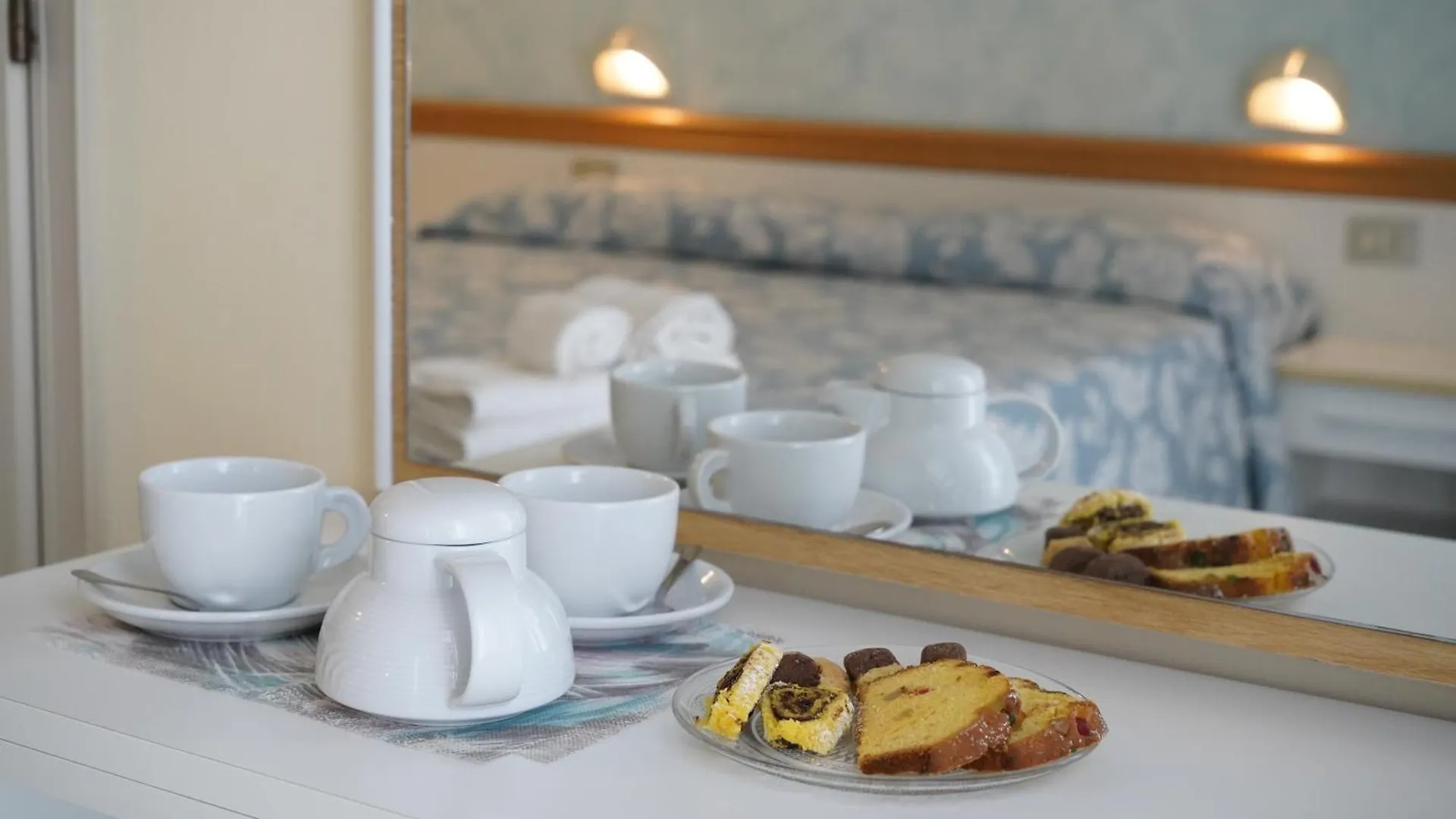 Hotel Embassy Cesenatico