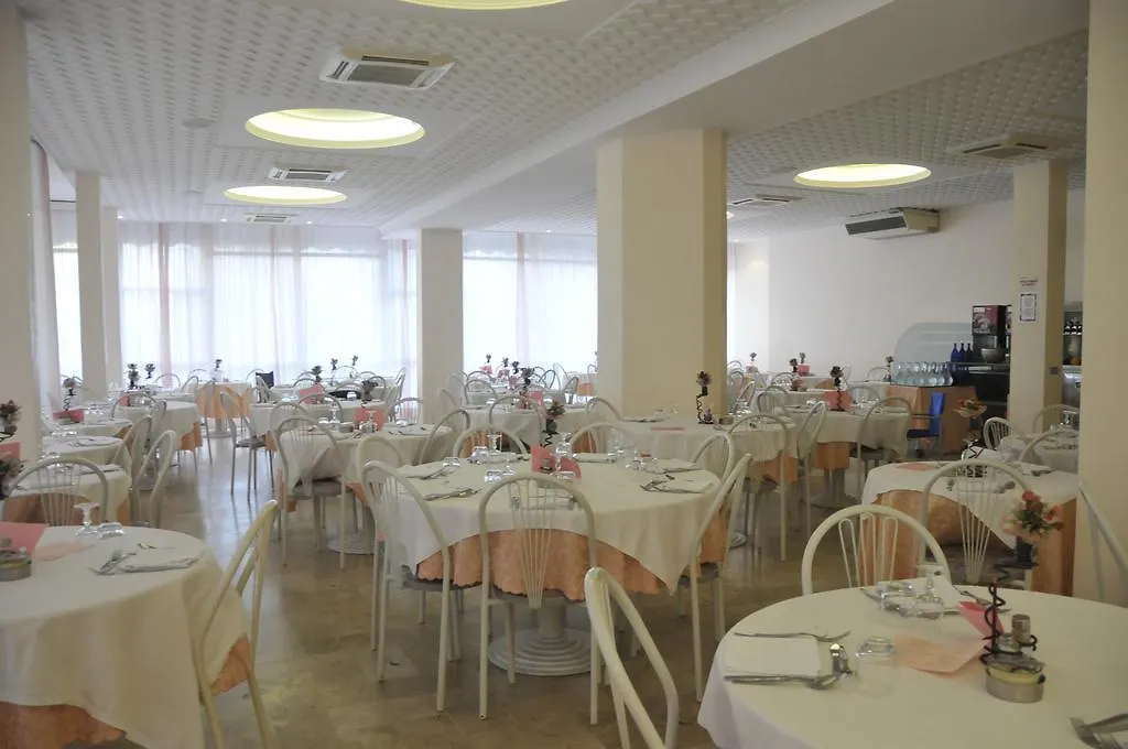 Hotel Embassy Cesenatico