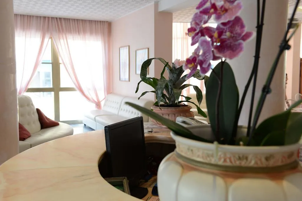 Hotel Embassy Cesenatico